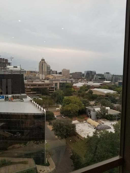 615 Sandton Skye Johannesburg Exterior photo